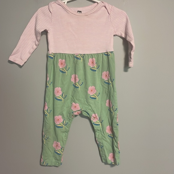 TEA Collection Dress Bundle Size 9-12MOS - Picture 2 of 11